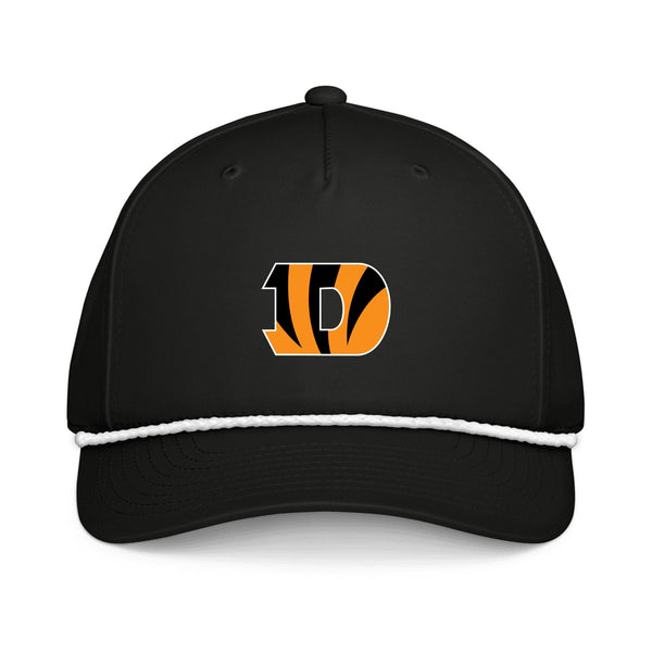 Design 2 – Black/White