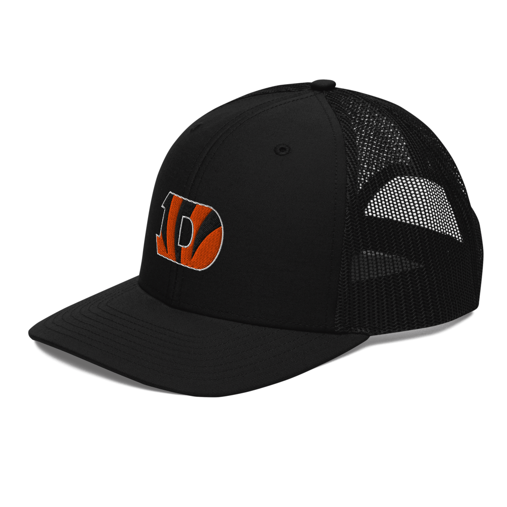 Douglas High School Design 2 — Black